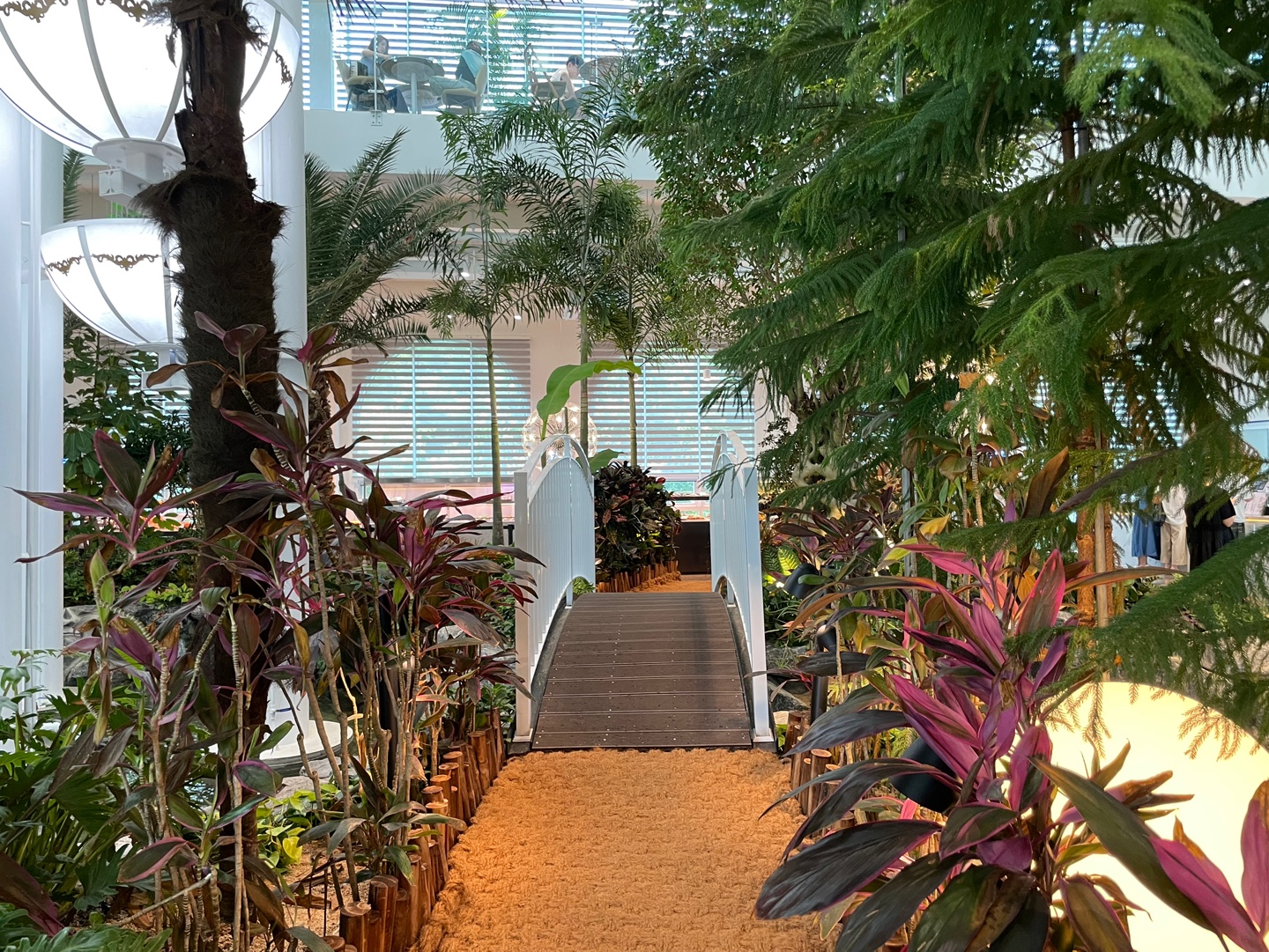 포레스트아웃팅스 용인 신상 대형 베이커리 카페