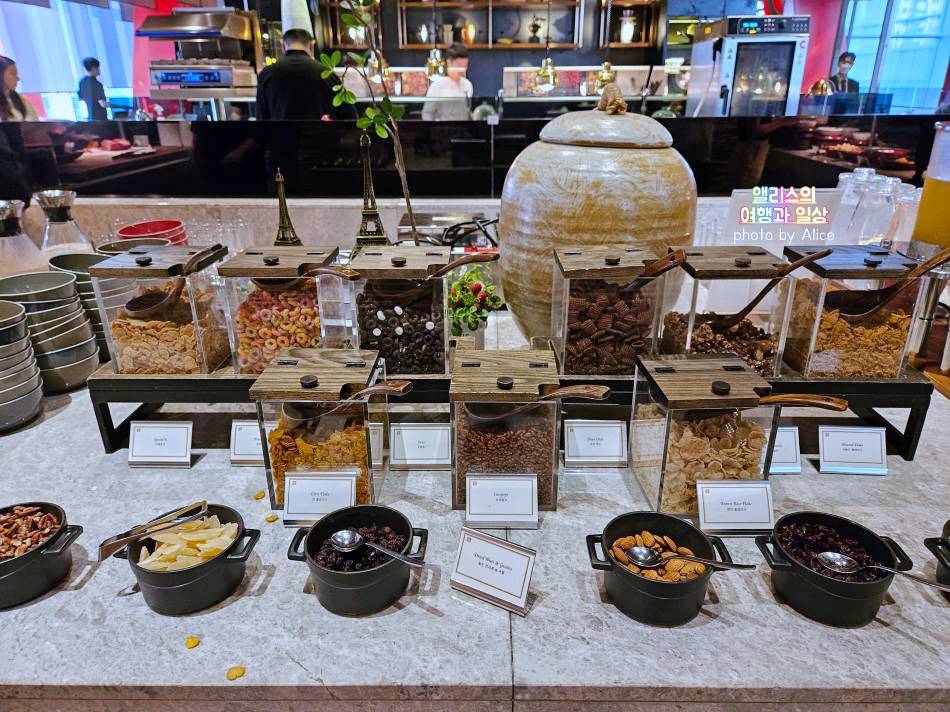 페어몬트 앰배서더 서울 조식 솔직후기 @ 스펙트럼