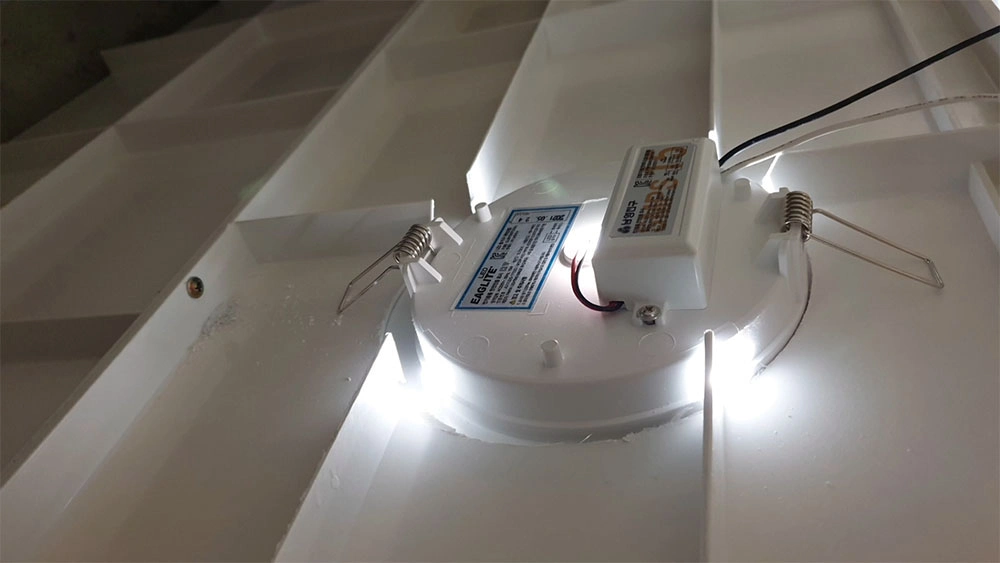 매립형 전등 내부 구조