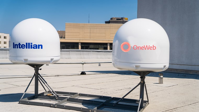 이 안테나만 있으면 매우 빠른 OneWeb 서비스를 이용할 수 있다