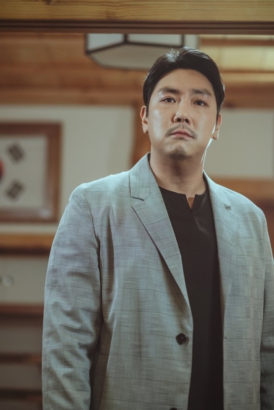 조진웅