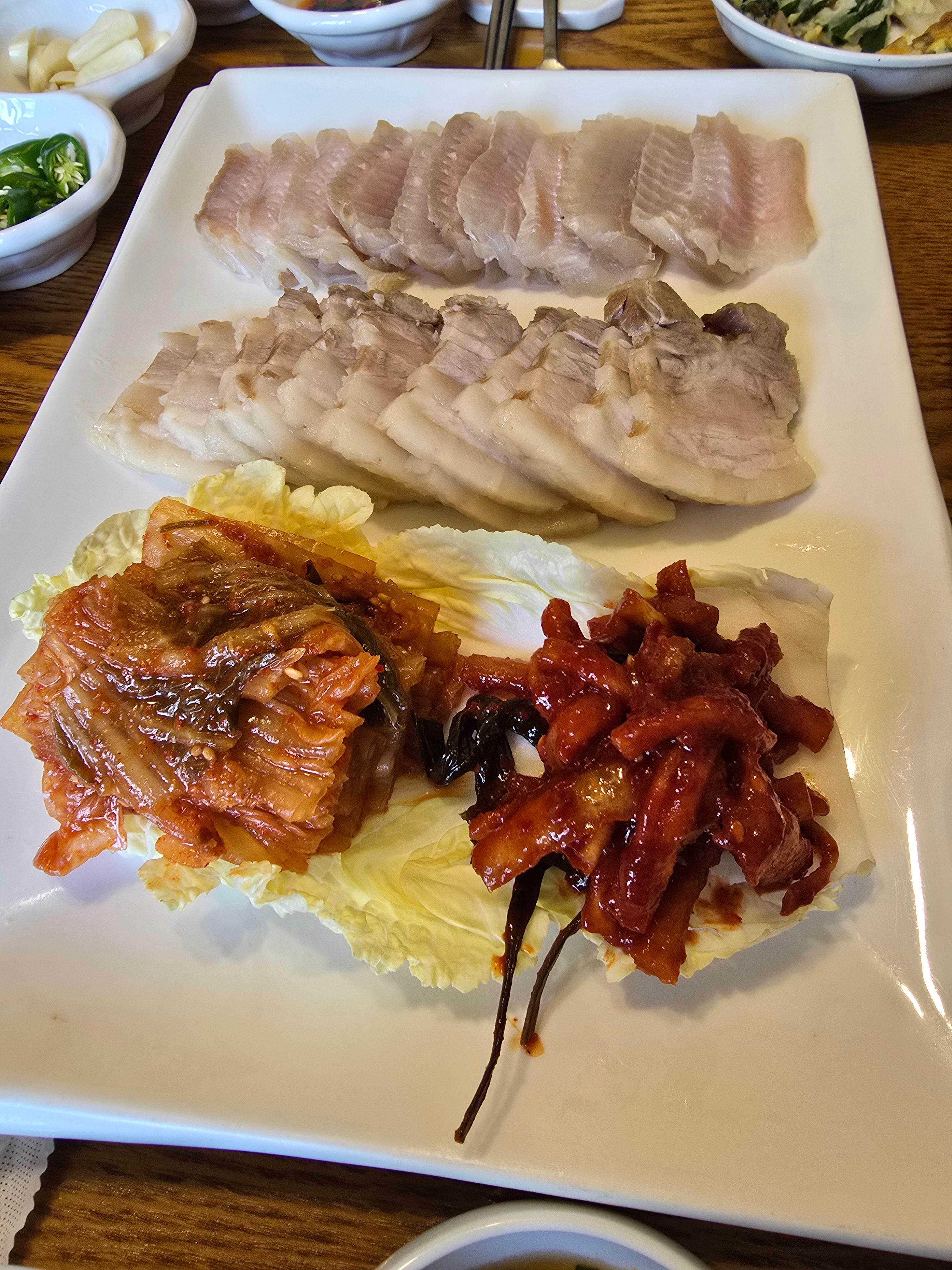 홍어삼합
