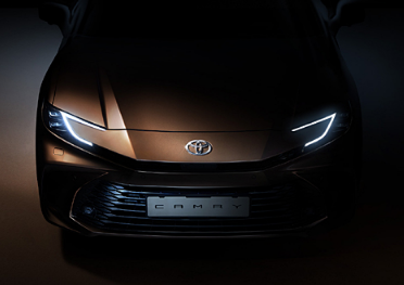 2025 캠리 이미지입니다.