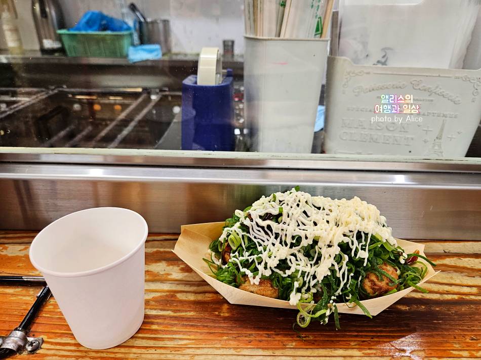 우메다역 줄서서 먹는 타코야키 하나다코 - 대파 타코야키 (네기마요)