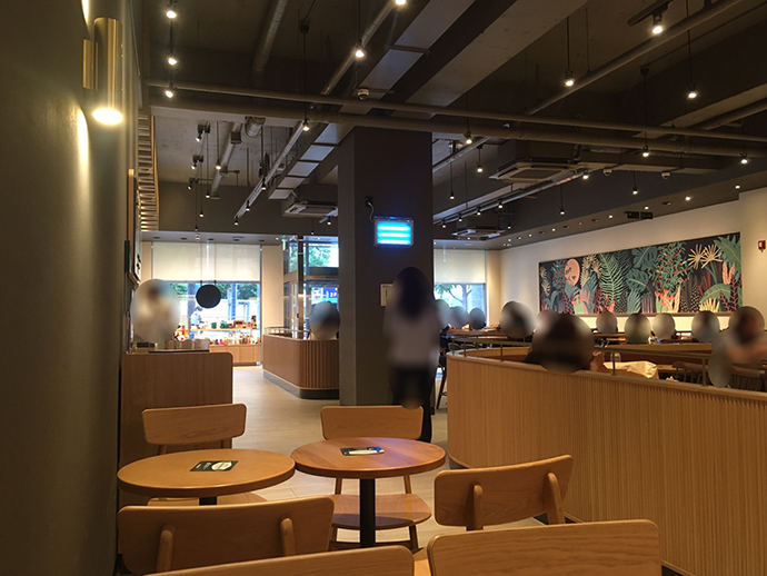 스타벅스-화곡역-8번출구점-매장-내부5