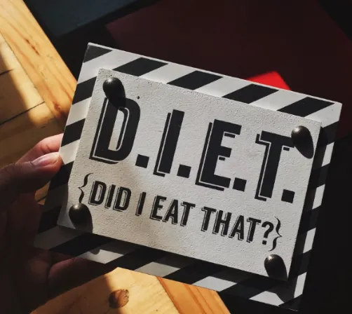 diet라고 적힌 팻말