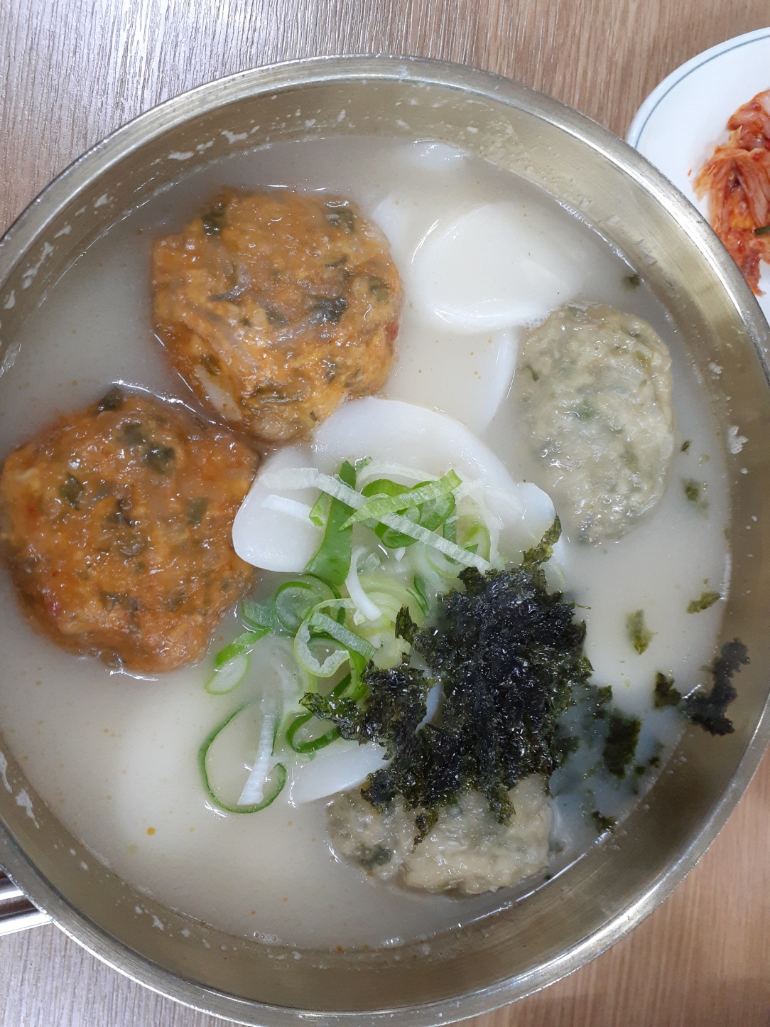 함경옥사과냉면만두