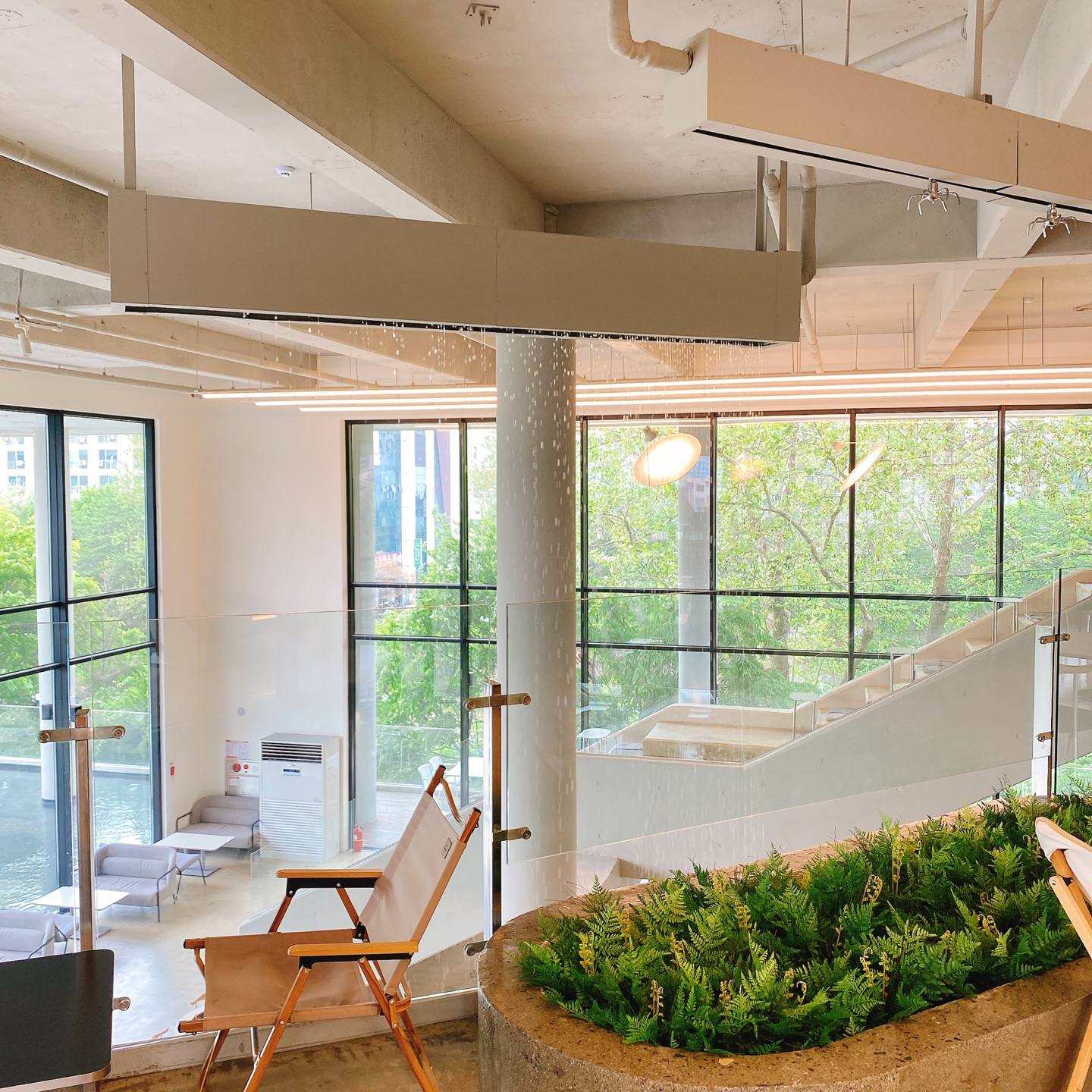 대전 대형베이커리 카페 크로넛 유성공원 에이트 aight