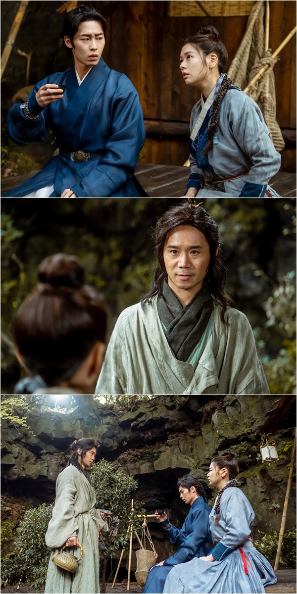 이선생을 만난 장욱과 무덕 &lt;드라마 환혼&gt;