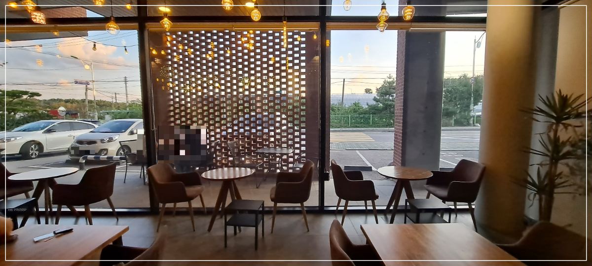 빨간벽돌집-내부