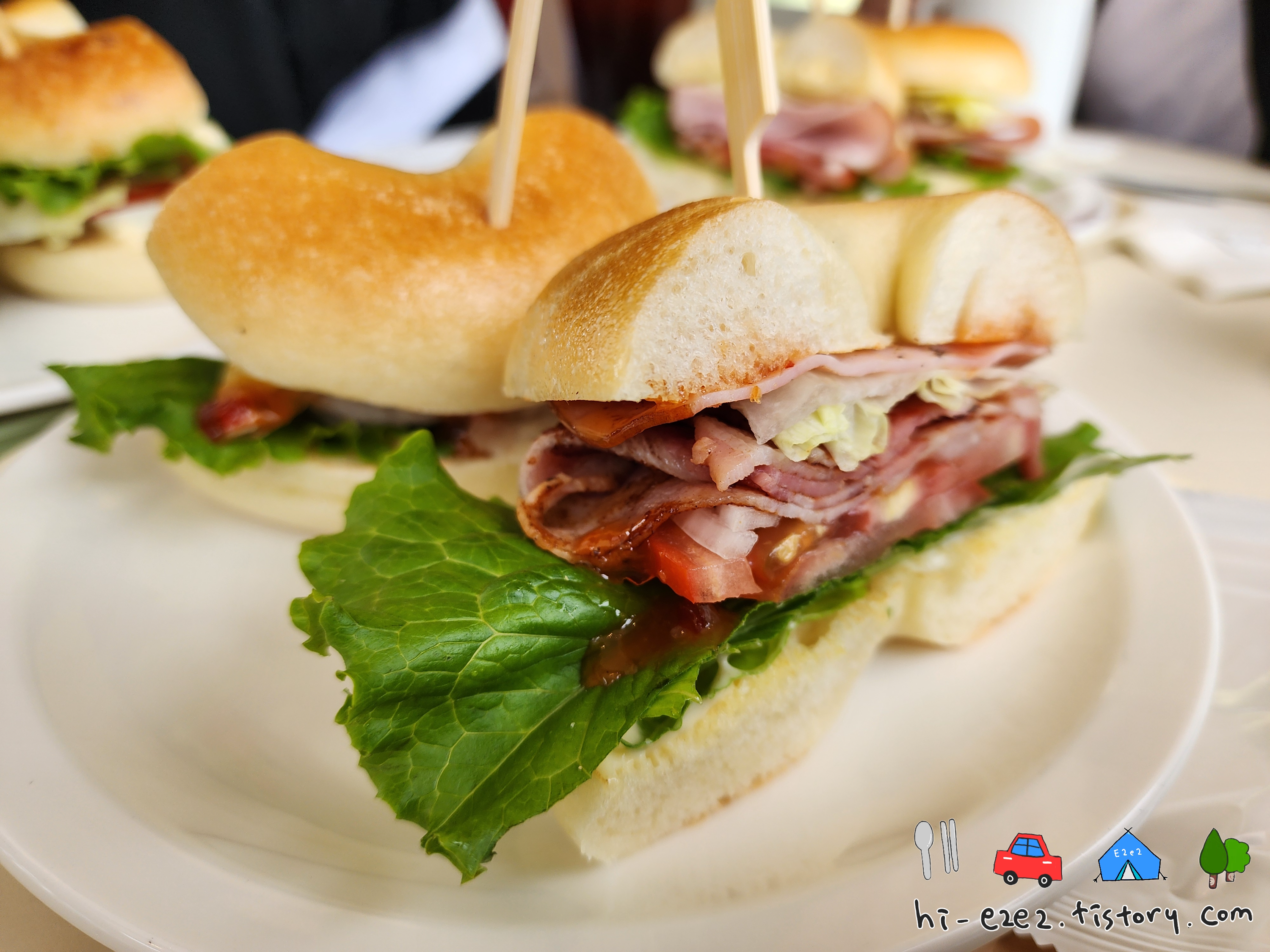 BLT베이글샌드위치