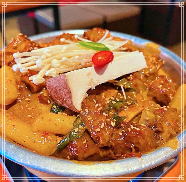 생방송투데이 서대문 신촌 5가지 매운 맛으로 더 화끈하게 매운 소갈비찜 맛집