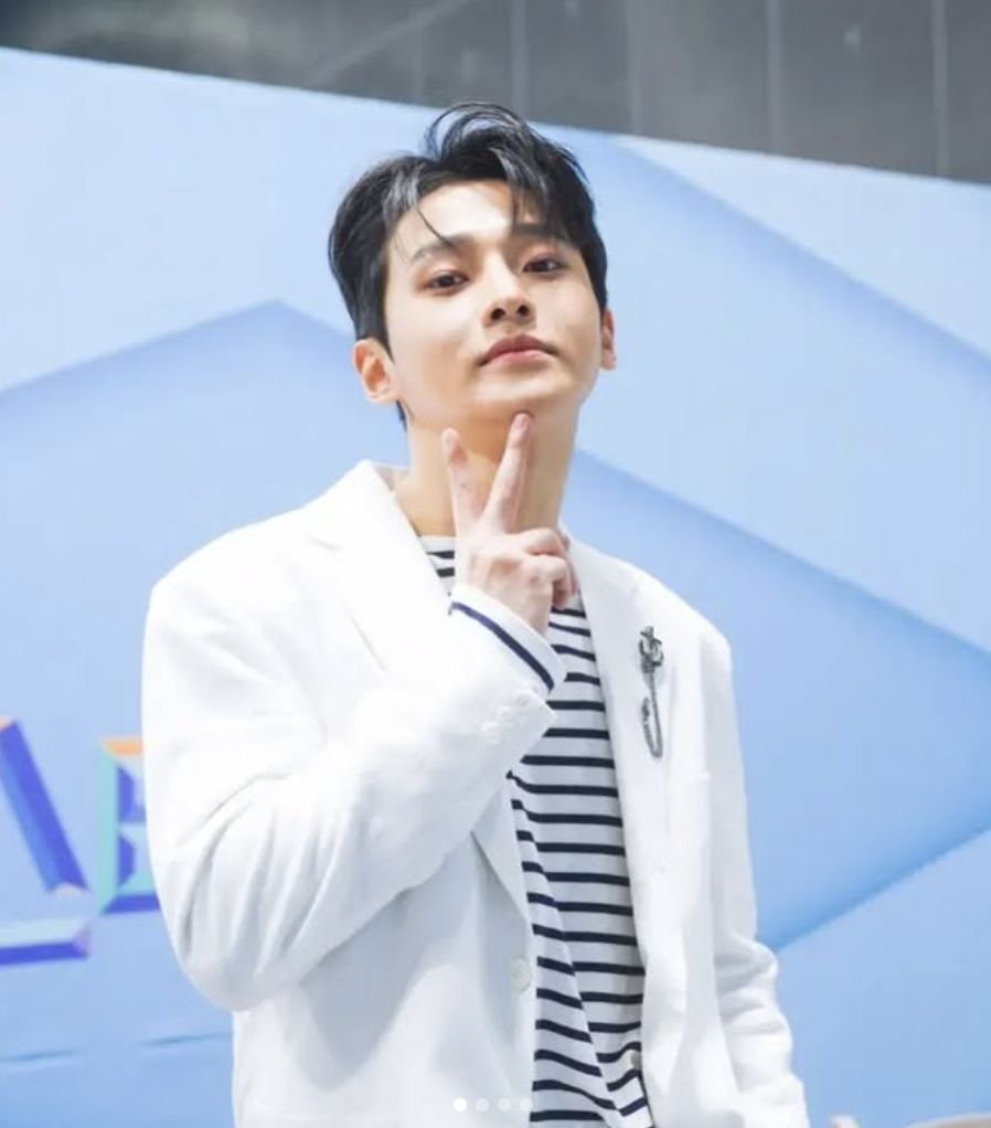 가수 성리 인스타그램 사진