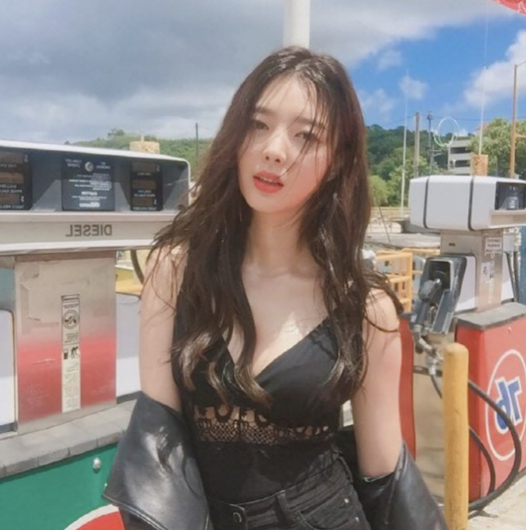 엄현경 볼륨감
