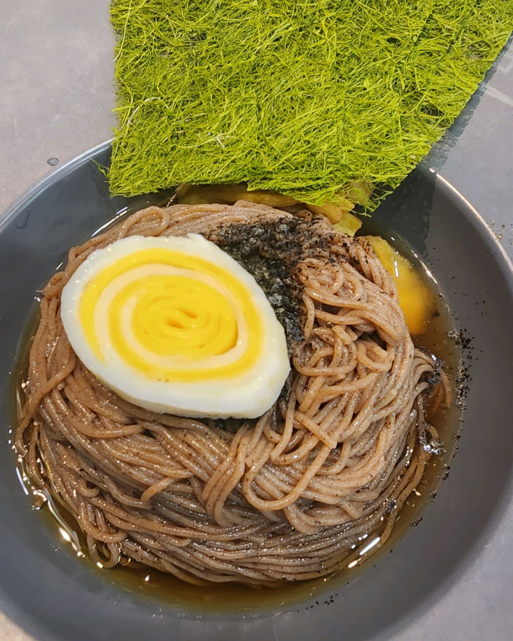 뱅뱅막국수