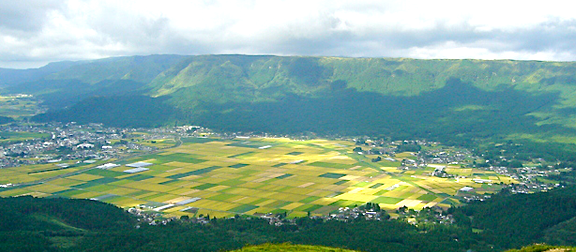 아소산 전경
