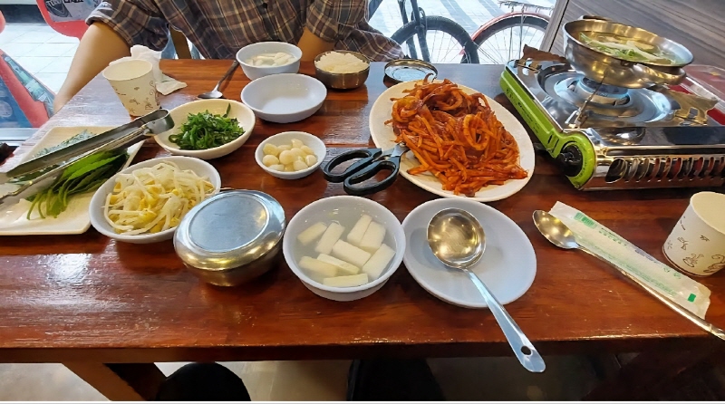 동해오징어보쌈