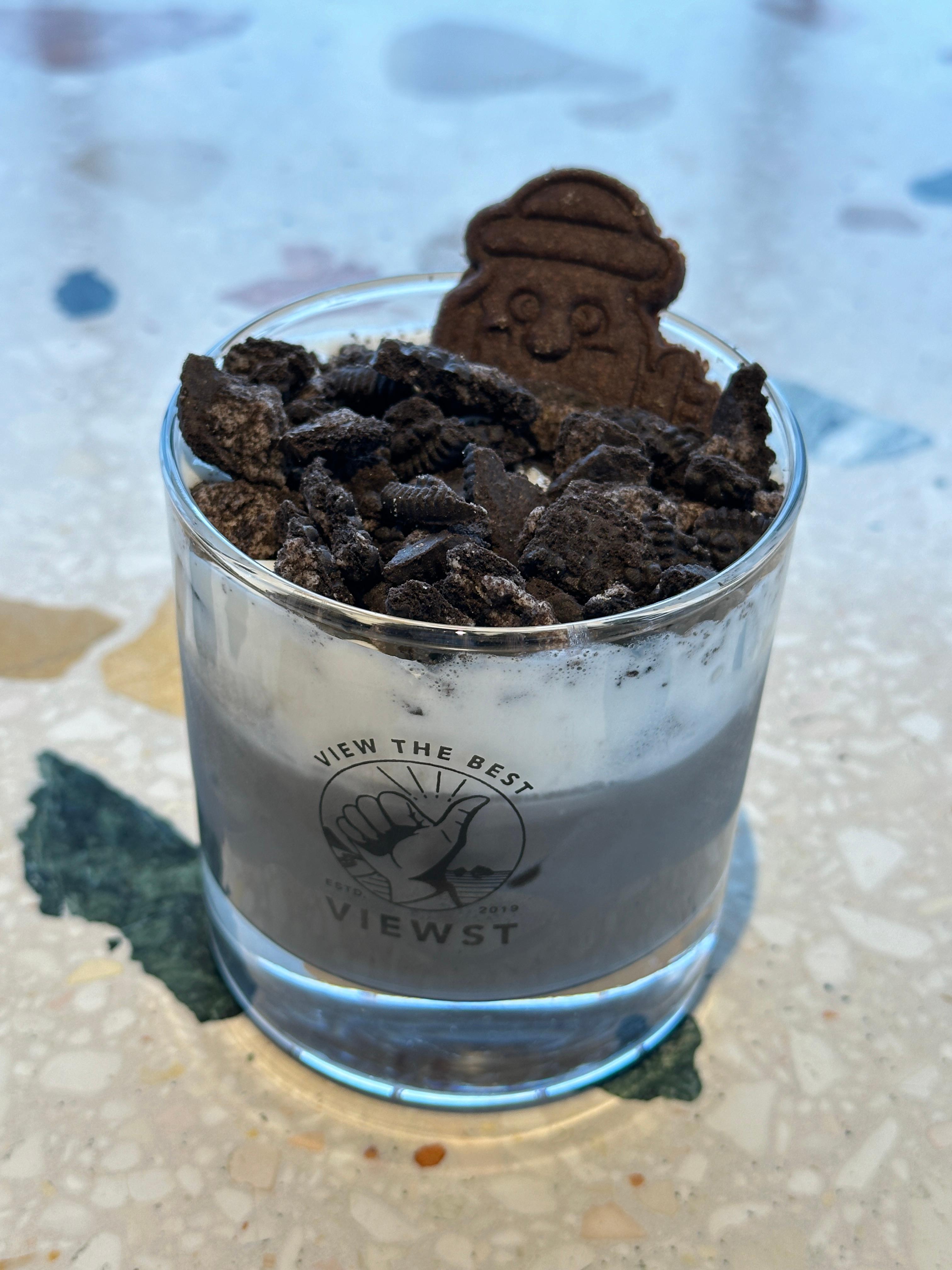 뷰스트 현무암라떼