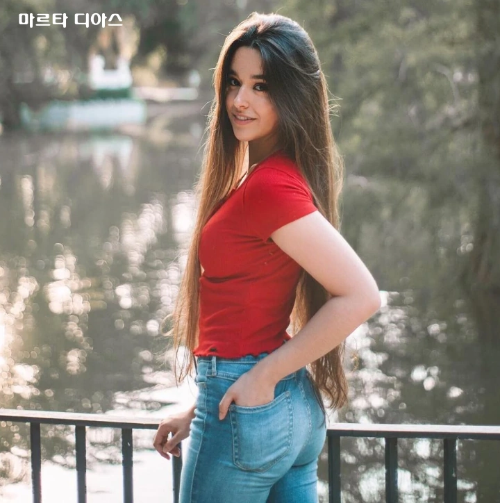 레길론 여친 마르타 디아즈 