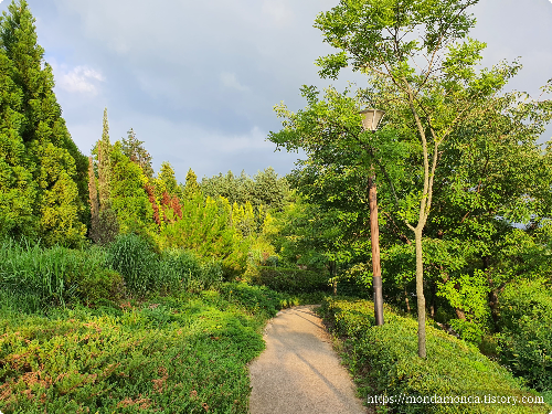 영인산 수목원 길