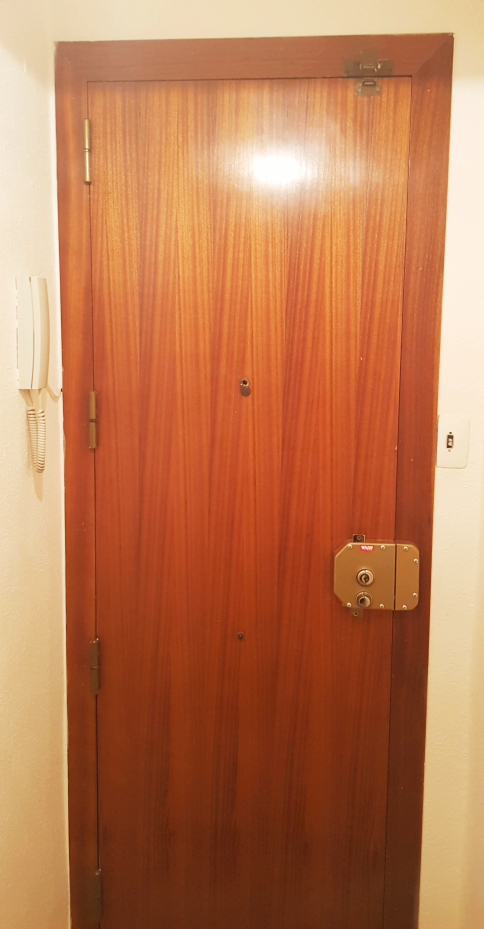 스페인 바르셀로나 에어비엔비 숙소 현관문