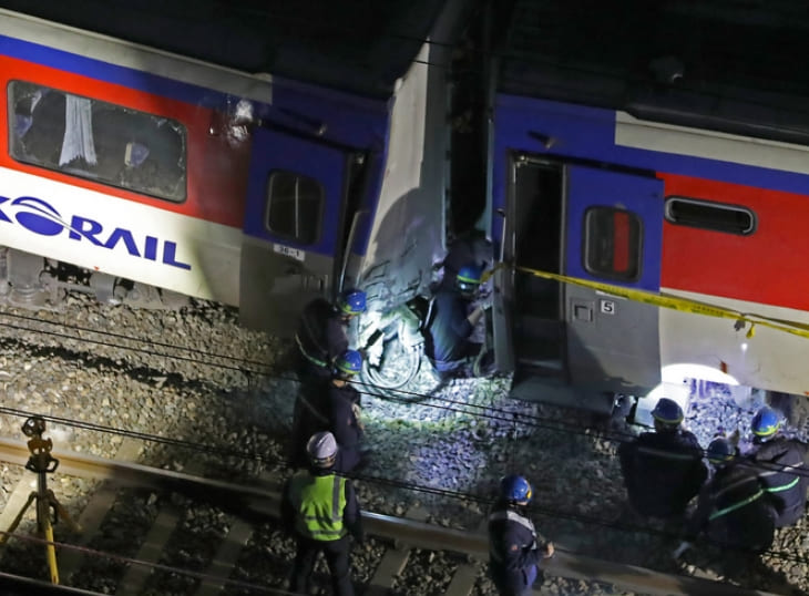 또 하나의 이상한 사고 '무궁화호 탈선'