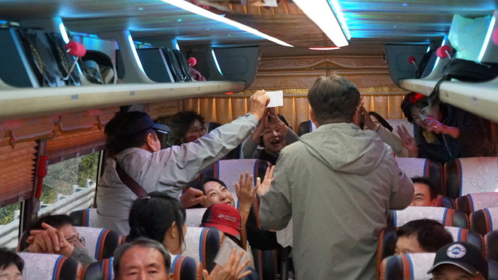 img.jpg?credential=yqXZFxpELC7KVnFOS48yl