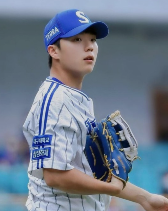 귀여운 외모 김현준 선수
