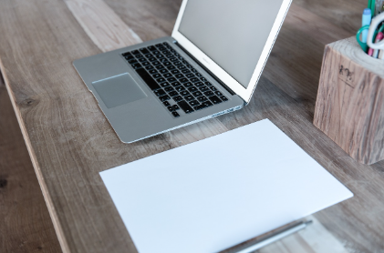 종이 노트 vs. 디지털 노트: 어떤 것이 더 효과적일까?