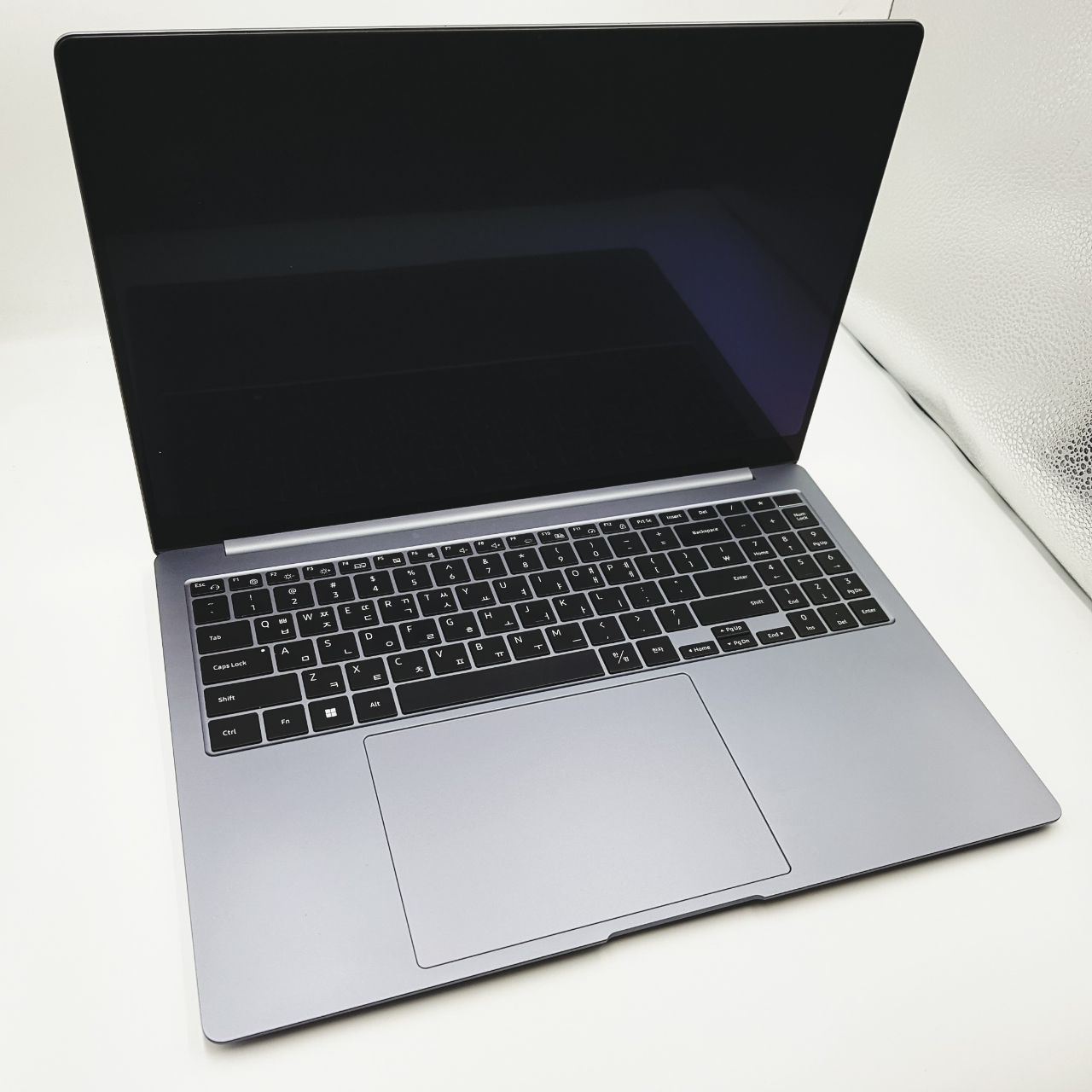 NT960XGQ-A51A 정면