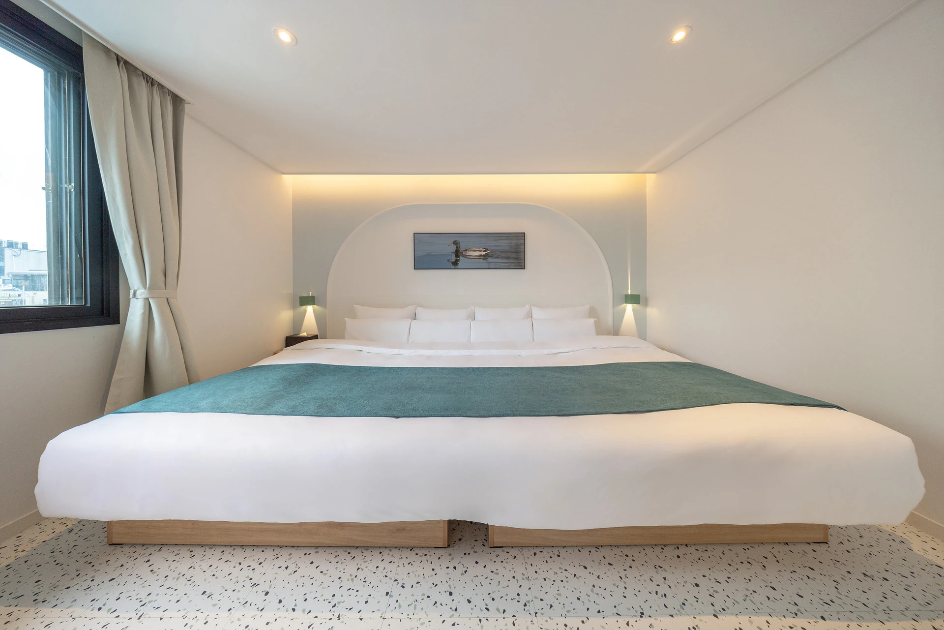 키즈룸-침대-아주-큼