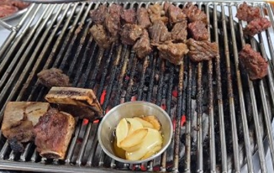 미아동-20년-돼지갈비
