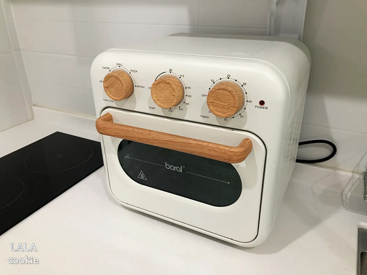 집들이-선물-가성비-좋은-보랄-에어프라이어-외관-귀여운-디자인