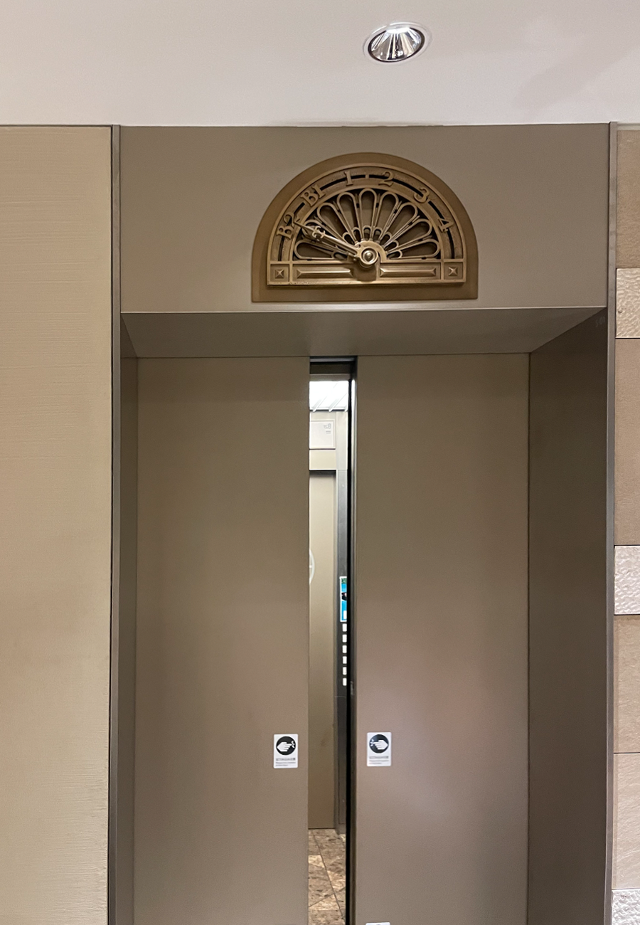 도쿄 마루노우치 브릭스퀘어 주변