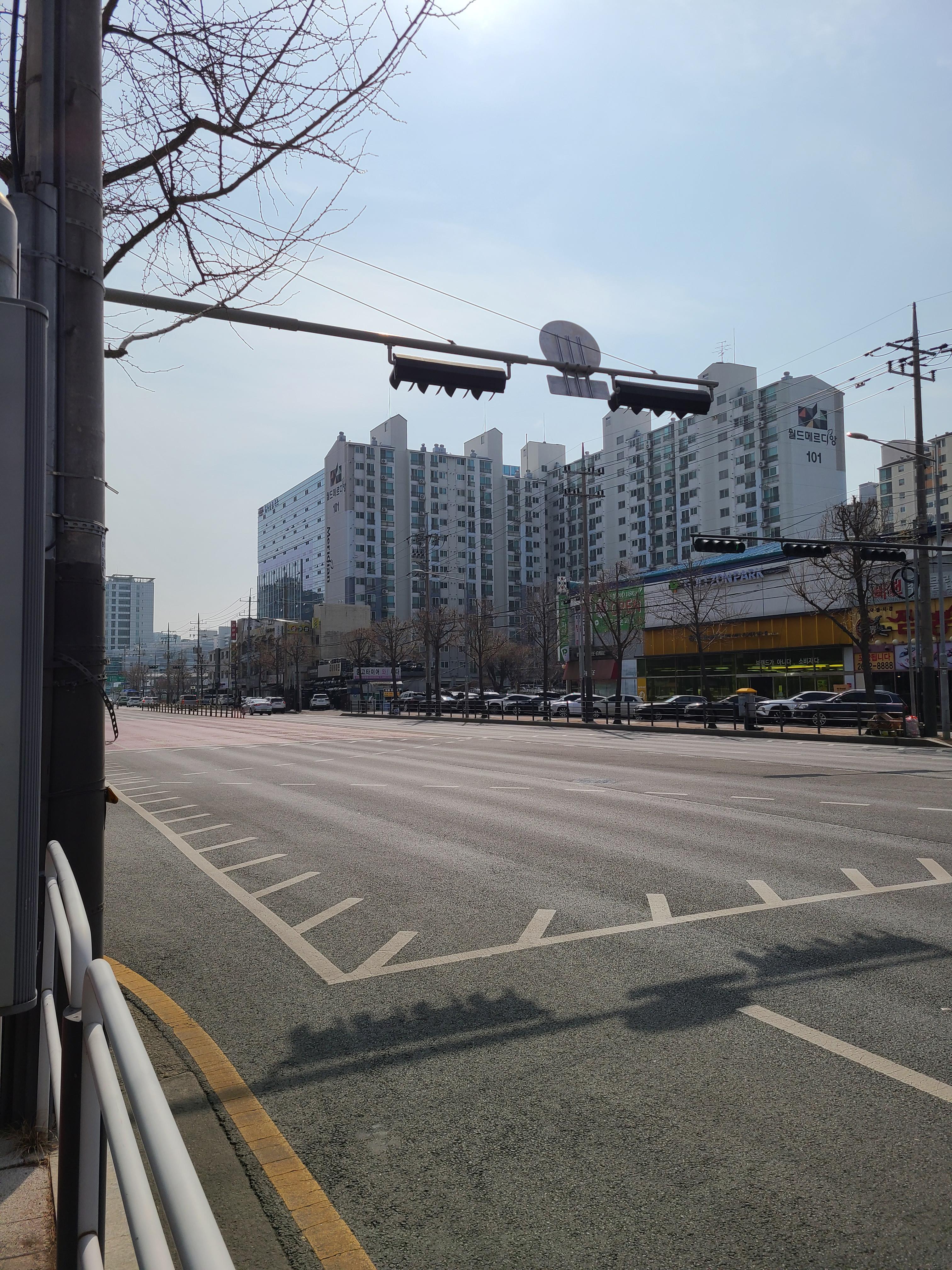 더리브골드타워 외관 및 주변환경3