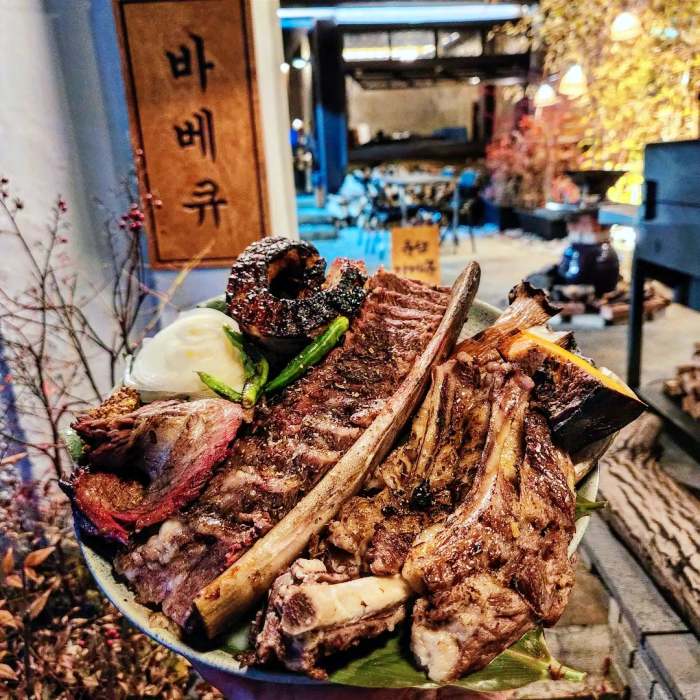 대나무 정원 BBQ 맞춤숙성 훈연 바비큐 텍사스 브리스킷 꽃갈비살 홍콩식 차슈 대구 삼덕동 맛집 추천 생방송투데이 리얼맛집