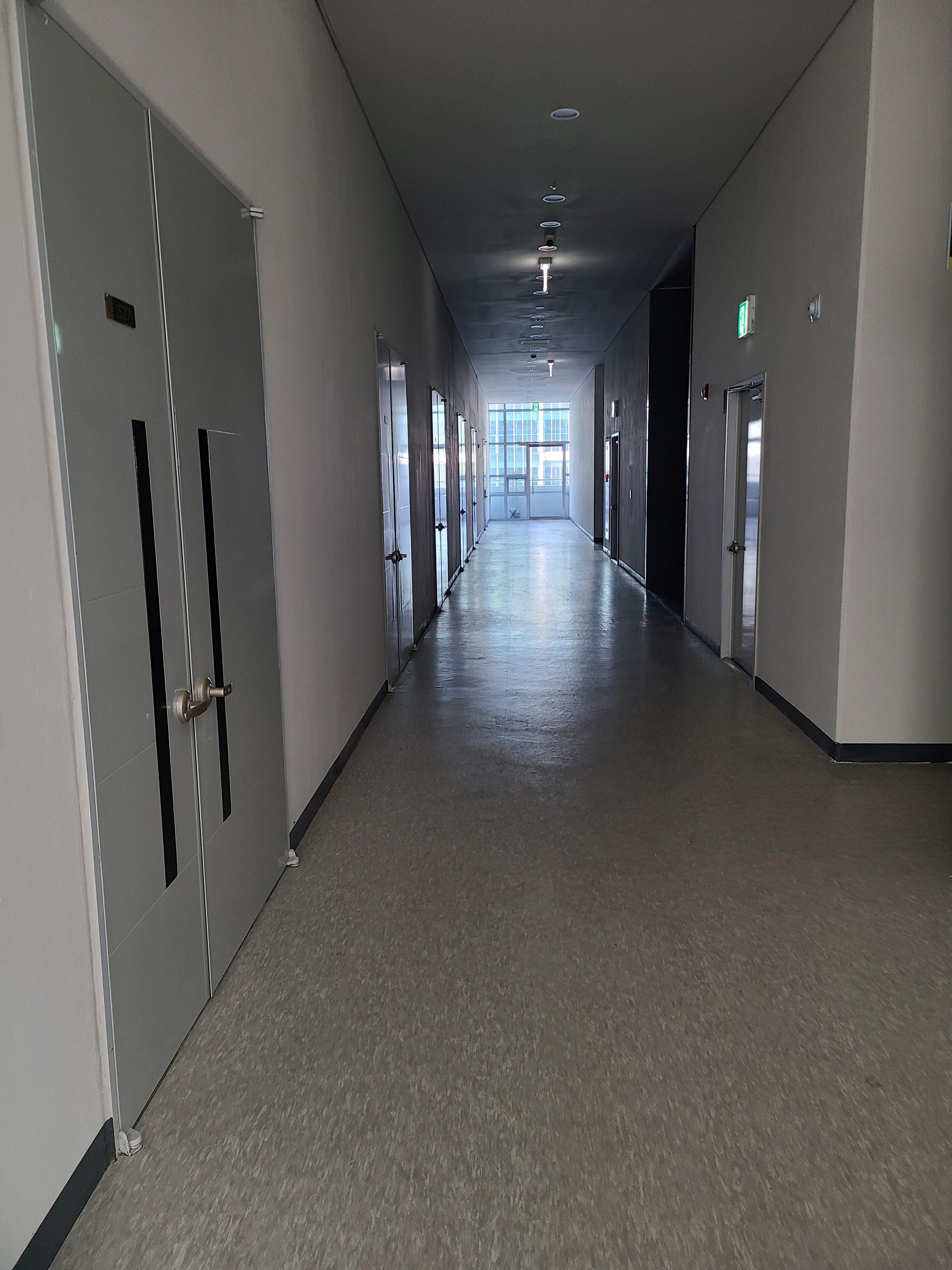 고덕 지식공작소아이타워 섹션오피스12