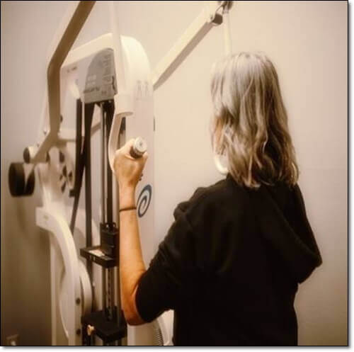 운동하는 다낭성 난소증후군 여성