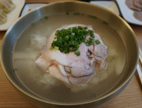 생생정보 프랑스식 돼지곰탕 성수동 맛집(기다려야제맛)