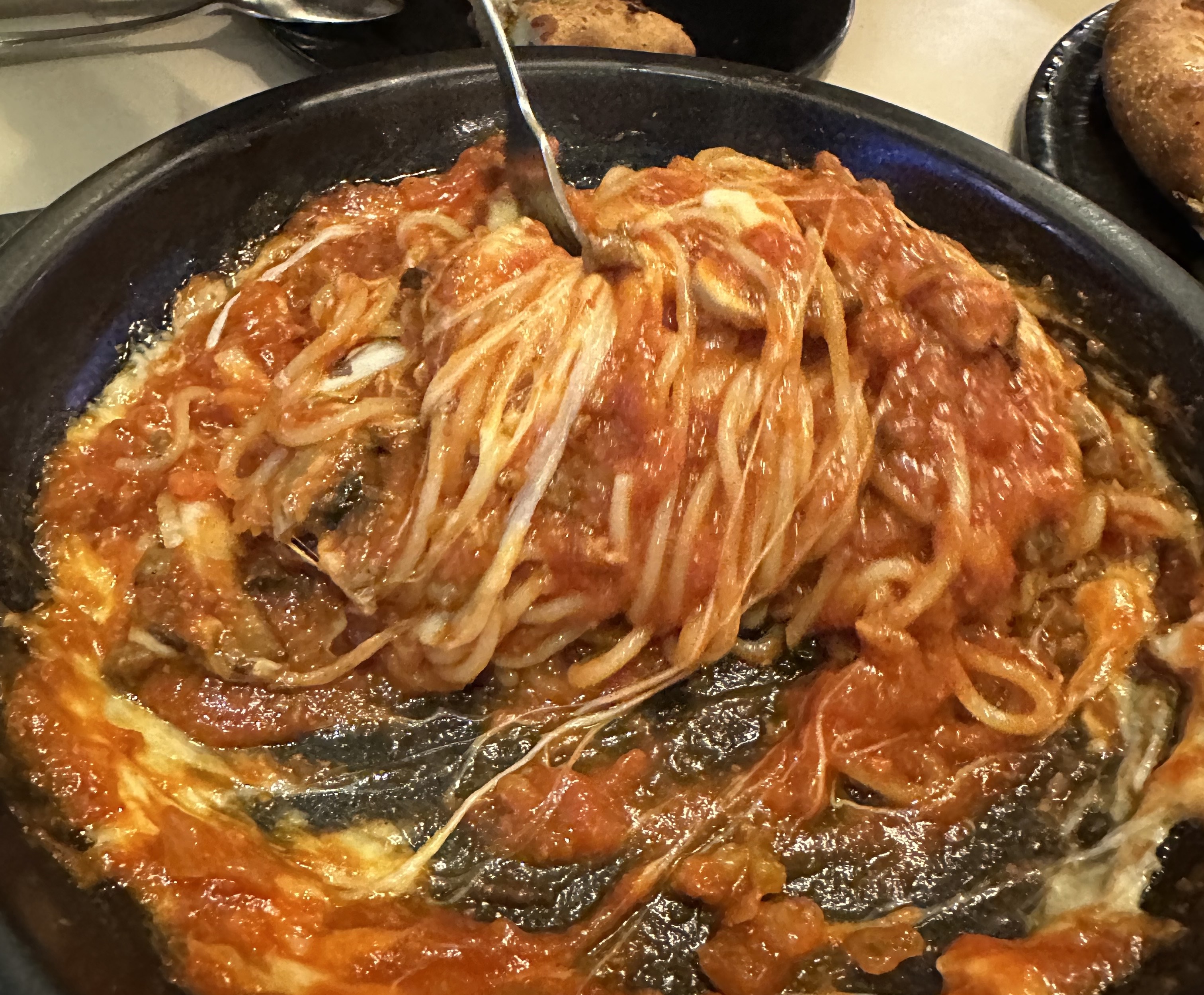 토마토소스 듬뿍 넣어만든 스파게티