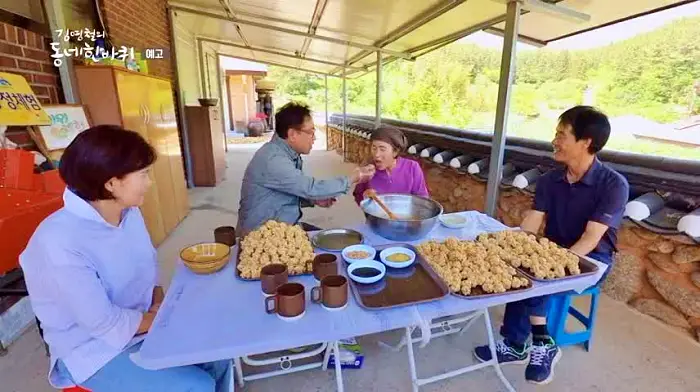 김영철의 동네 한 바퀴 달콤 고소한 강정에 매실의 상큼함이 더 해진 매실 쌀강정 광양 백운산자락 양산 마을 맛집 소개