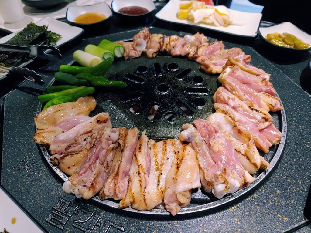 맛있는 숯불닭갈비