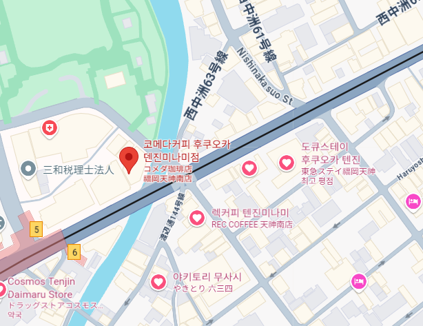 코메다커피 후쿠오카 덴진미나미점 입구 외관 전경