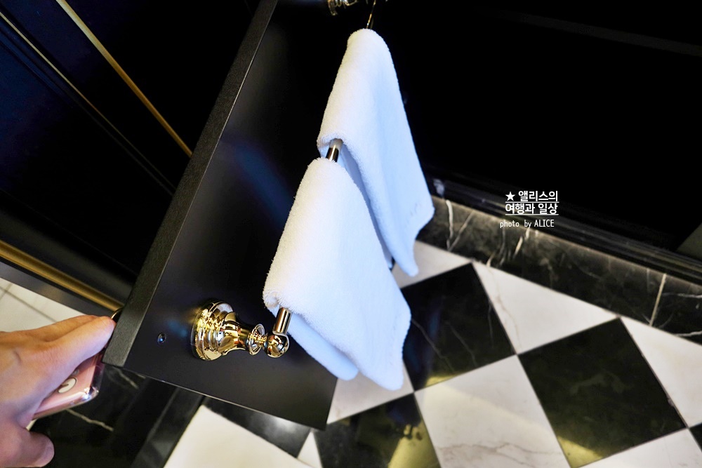 레스케이프 호텔 그랜드 디럭스 아틀리에 룸 후기 프렌치 부티크 호텔 명동