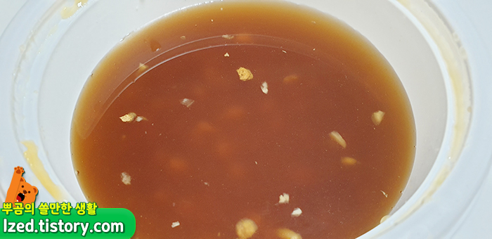 요것이 알싸한 마늘 소스