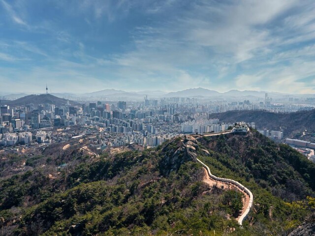 한양도성 성곽길 경치