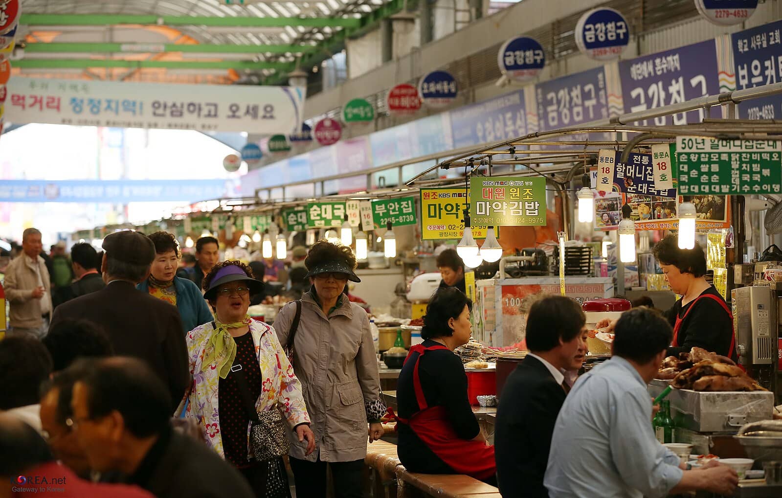 한류와 함께 떠오르는 K-길거리 음식 &ndash; 글로벌 시장에서의 인기디스크립션