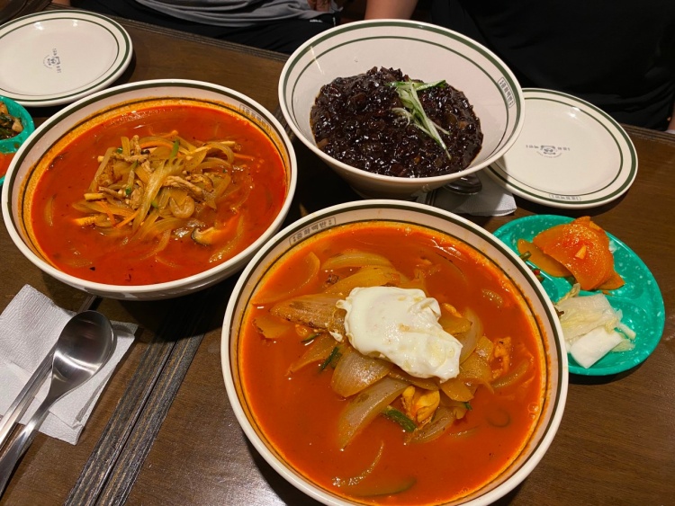 픽업 트렌드스페셜 나태주가 간다 중화덮밥, 중화국밥, 중화비빔면, 롤멘보샤 상암동 DMC역 맛집 추천