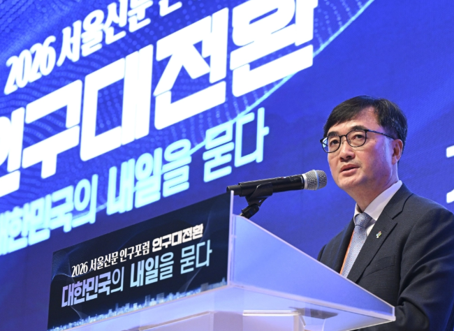 여러 부처를 거치며 정책을 조정한 경험도 높은 평가를 받은 요소입니다.