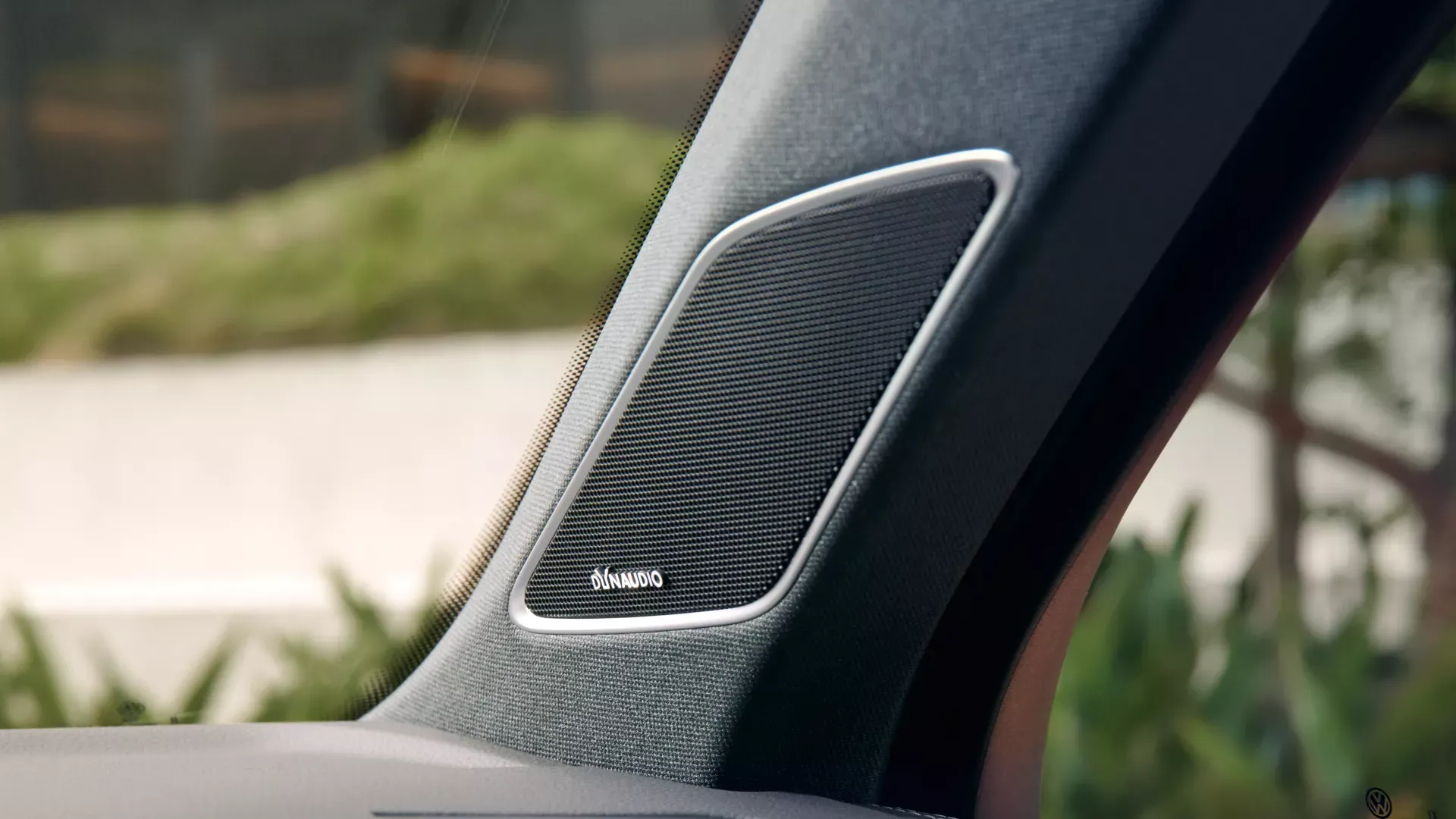 폭스바겐 투아렉 이미지